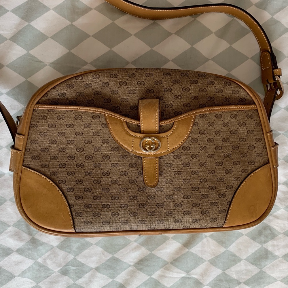 Authentic Vintage Gucci Crossbody Purse